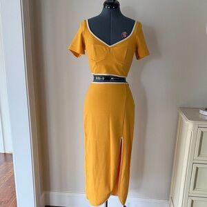 Mauve Mustard Skirt Set with Belt